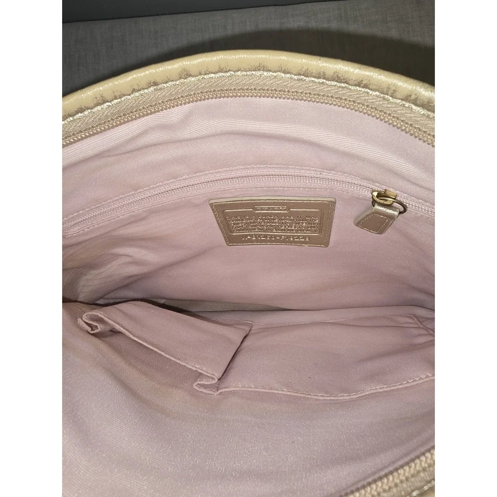 Coach F19229 Poppy Floral Print Cream & Fuchsia Sateen Crossbody